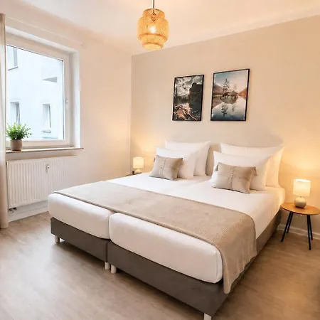 2min Fussweg Vom Bahnhof, Mit Balkon, Wifi, Smart Tv, Hotel-boxspringbetten Διαμέρισμα *
